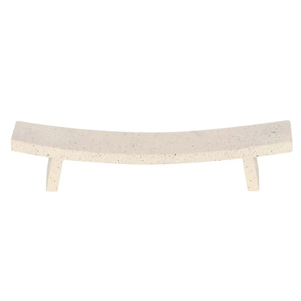 Moderner, minimalistischer Räucherstäbchenhalter in Creme