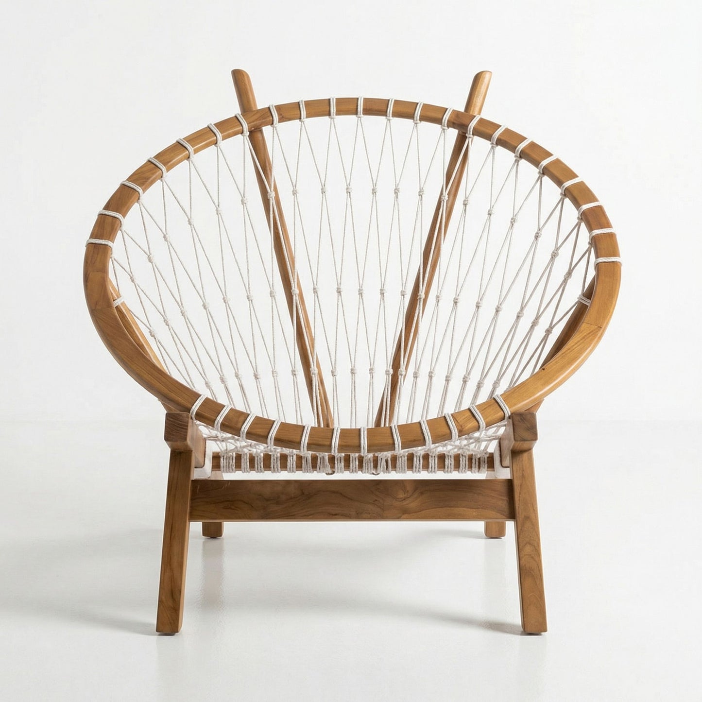 Runder- Lounge-Sessel aus Teakholz mit Polster